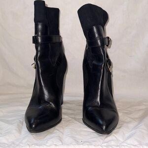 Club Monaco Elegant Black Women's Ankle Boots